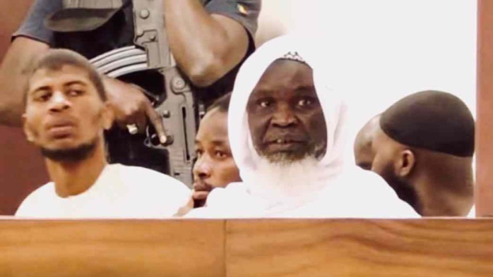 L'Imam Ndao évoque ses souffrances en prison, ses souteneurs entrent en transes L'Imam Ndao évoque ses souffrances en prison, ses souteneurs entrent en transes
