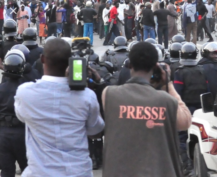 Un collectif annonce un plan d'actions visant à "assainir' la presse Un collectif annonce un plan d'actions visant à "assainir' la presse