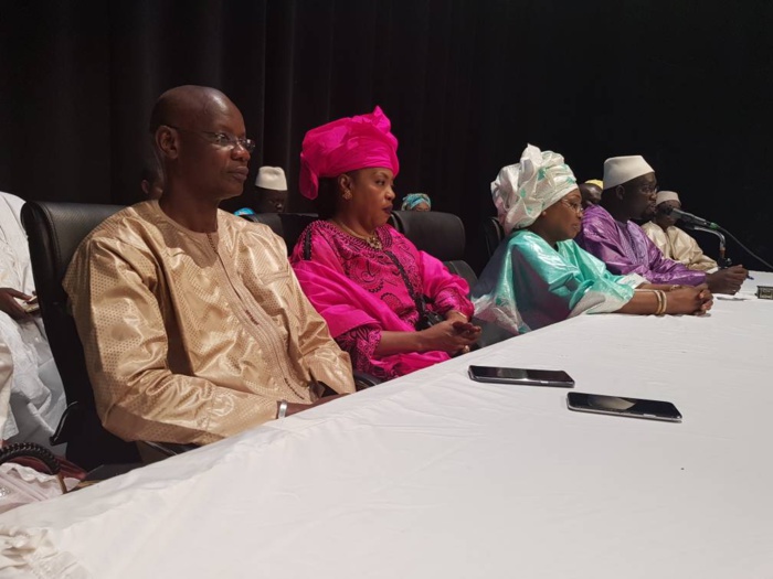 Les images de la conférence religieuse de la jeunesse féminine de la COJER NATIONALE à sorano
