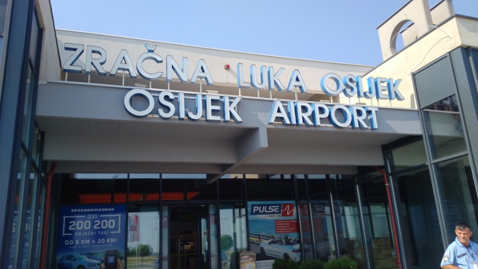 Zagreb - Osijek : Un avion spécial pour des journalistes sénégalais Zagreb - Osijek : Un avion spécial pour des journalistes sénégalais