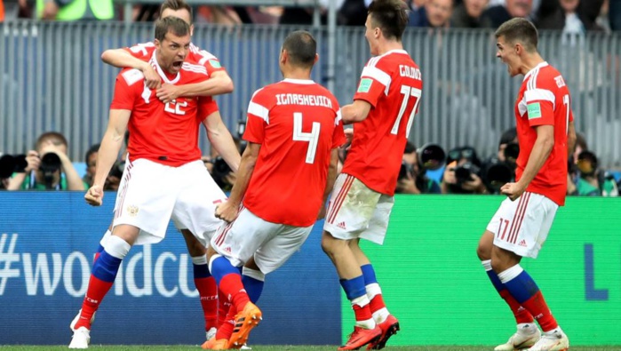 Mondial 2018 : la Russie cartonne d’entrée face à une faible Arabie saoudite