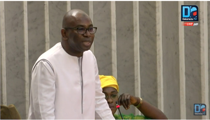 Débats houleux à l'Assemblée nationale : Moustapha Guirassy au-dessus de la mêlée Débats houleux à l'Assemblée nationale : Moustapha Guirassy au-dessus de la mêlée