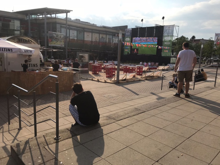 CDM 2018 / Sénégal-Pologne : Les sénégalais d'Allemagne montent leur Fan zone CDM 2018 / Sénégal-Pologne : Les sénégalais d'Allemagne montent leur Fan zone