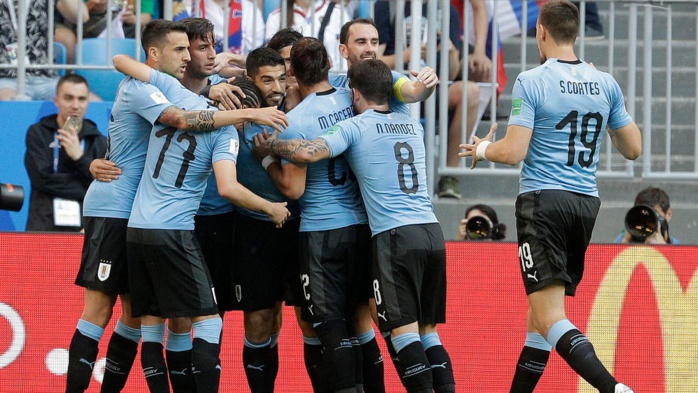 COUPE DU MONDE : Uruguay bat la Russie (3-0) et termine première du groupe A