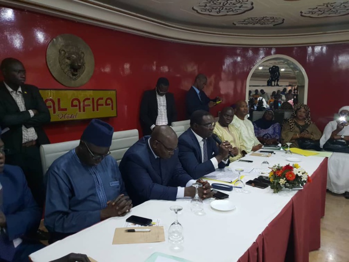 Election Présidentielle : Les mouvements de soutien au Président vont intensifier leurs actions. Election Présidentielle : Les mouvements de soutien au Président vont intensifier leurs actions.