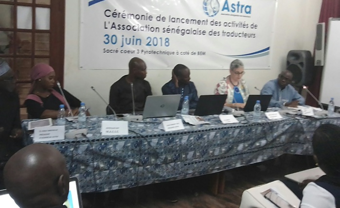 Métier de traduction : Les acteurs pour la reconnaissance du statut de traducteur Métier de traduction : Les acteurs pour la reconnaissance du statut de traducteur