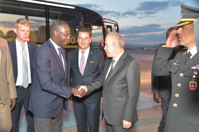 Investiture de Erdogan : Mahammed Boun Abdallah Dionne est arrivé à Ankara Investiture de Erdogan : Mahammed Boun Abdallah Dionne est arrivé à Ankara