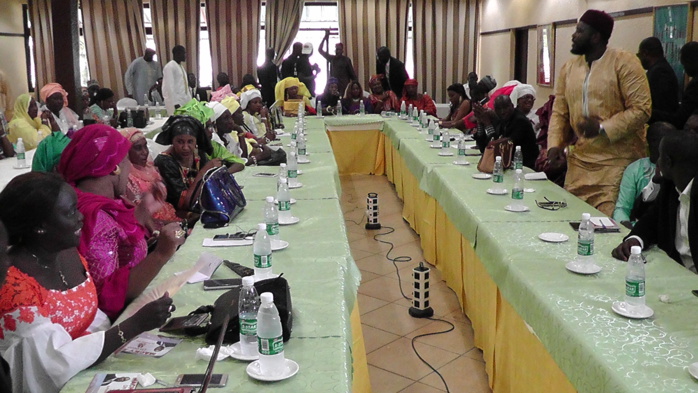 « L' APPEL DE GAMBIE »- Baye Ciss invite tout le monde à enterrer les haches de guerre pour une victoire du Président Sall dans le Saloum en 2019. « L' APPEL DE GAMBIE »- Baye Ciss invite tout le monde à enterrer les haches de guerre pour une victoire du Président Sall dans le Saloum en 2019.