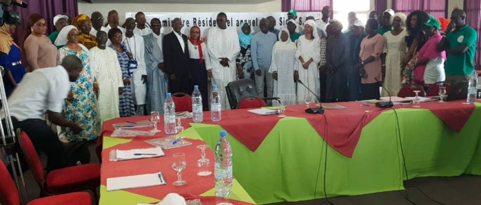 Séminaire de la Sicap : Les syndicalistes plébiscitent le DG Séminaire de la Sicap : Les syndicalistes plébiscitent le DG