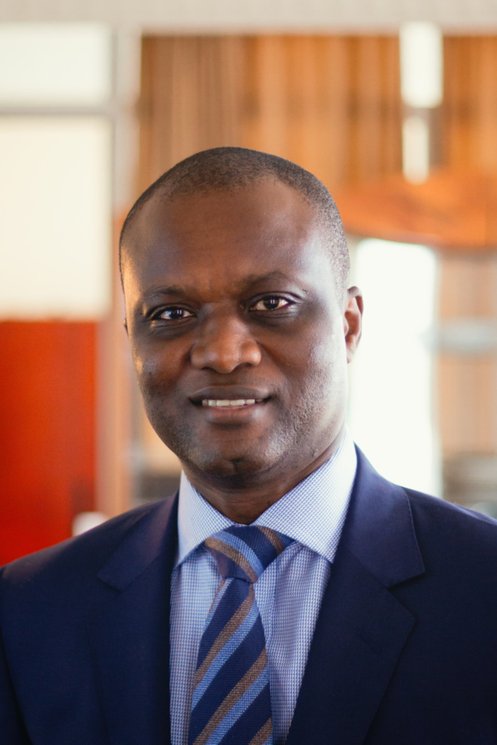 Les Présidents Sall et Wade à la Croisée des Chemins