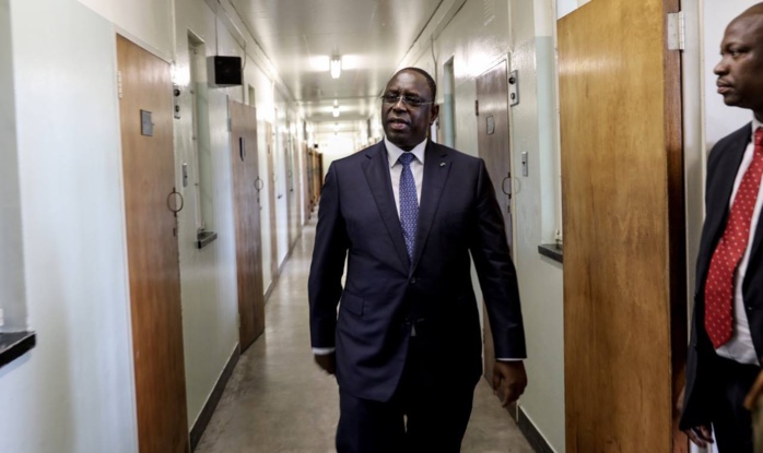TRANSPORT : Macky Sall annonce l’arrivée de 450 bus et 400 mini-bus avant la fin de l’année TRANSPORT : Macky Sall annonce l’arrivée de 450 bus et 400 mini-bus avant la fin de l’année