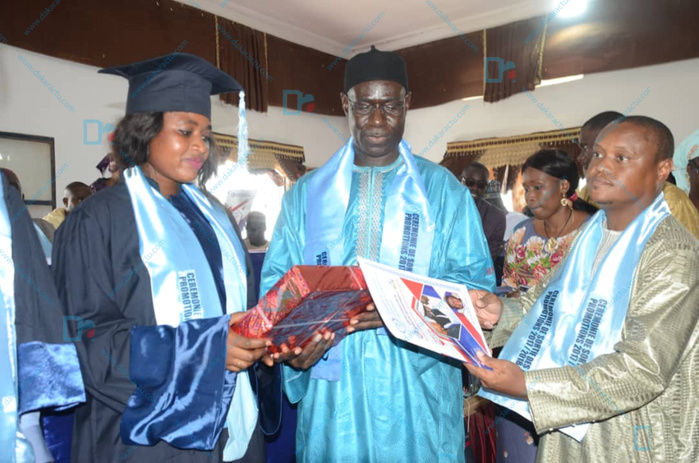 Les images de la cérémonie de sortie de promo du centre de formation consulaire profetionnel de la CCIAK Les images de la cérémonie de sortie de promo du centre de formation consulaire profetionnel de la CCIAK