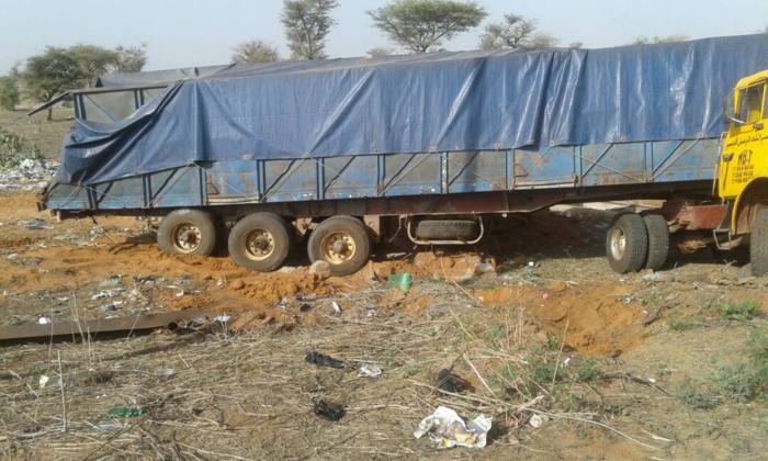Terrible accident sur la route khombole : 5 personnes perdent la vie dont 3 femmes (IMAGES)