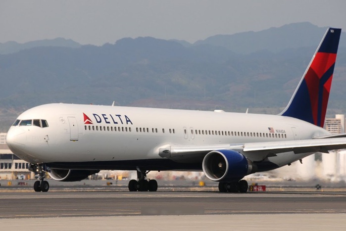 Vol de Delta en provenance de Dakar : un passager meurt 20 minutes avant l'atterrissage à New-York Vol de Delta en provenance de Dakar : un passager meurt 20 minutes avant l'atterrissage à New-York