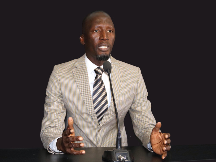 Hommes politiques, SVP, Thierno Souleymane Baal vous regarde (Par El Hadji Mansour Samb) Hommes politiques, SVP, Thierno Souleymane Baal vous regarde (Par El Hadji Mansour Samb)