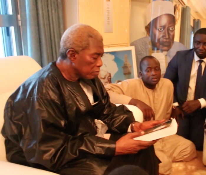 « Le Sauveur » : Le poète Mouhamed Abdallah Thiam gratifie la Ummah Islamique d’un Chef d’œuvre sur Mouhamed (PSL) « Le Sauveur » : Le poète Mouhamed Abdallah Thiam gratifie la Ummah Islamique d’un Chef d’œuvre sur Mouhamed (PSL)