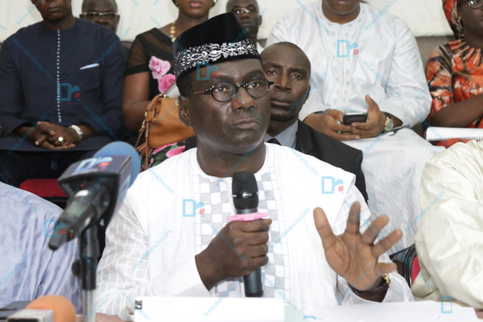 Pikine: La plateforme des forces de l'émergence et les mouvements de soutien revisitent les réalisations du président Macky Sall dans le département (images) Pikine: La plateforme des forces de l'émergence et les mouvements de soutien revisitent les réalisations du président Macky Sall dans le département (images)