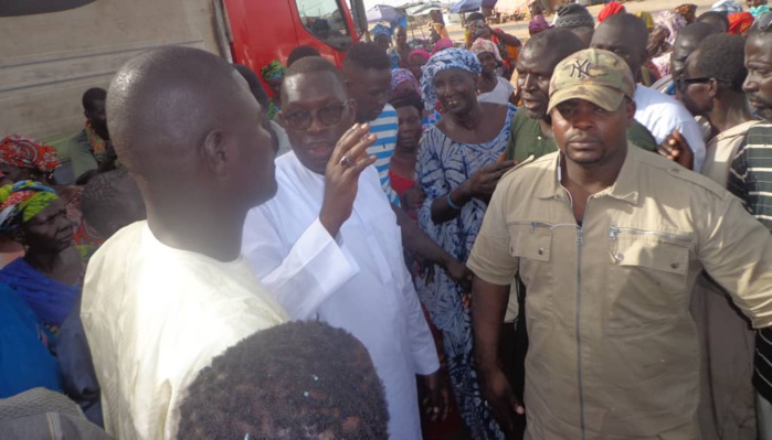 DAROU- MOUKHTY - Ibrahima Sall prêche pour Macky chez les chefs religieux et commerçants du Ndiambour DAROU- MOUKHTY - Ibrahima Sall prêche pour Macky chez les chefs religieux et commerçants du Ndiambour