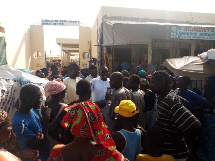 DAROU- MOUKHTY - Ibrahima Sall prêche pour Macky chez les chefs religieux et commerçants du Ndiambour DAROU- MOUKHTY - Ibrahima Sall prêche pour Macky chez les chefs religieux et commerçants du Ndiambour