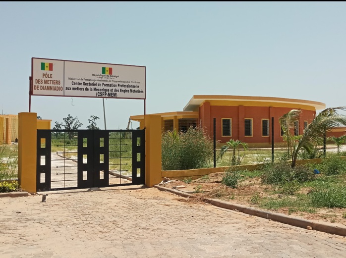 Macky Sall va inaugurer un centre de formation de 2,6 milliards de francs Cfa à Diamniadio Macky Sall va inaugurer un centre de formation de 2,6 milliards de francs Cfa à Diamniadio