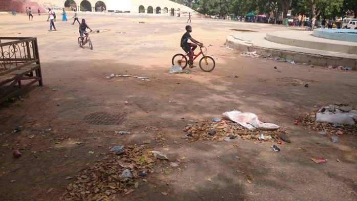 Gamou Iran Ndao à Thiès : Après l'événement religieux, le prêcheur oublie de nettoyer la place de France Gamou Iran Ndao à Thiès : Après l'événement religieux, le prêcheur oublie de nettoyer la place de France
