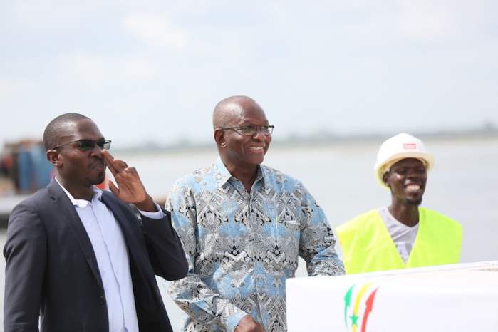 Cheikh Tidiane Sall dans ses nouveaux habits de chef du service protocole de la présidence Cheikh Tidiane Sall dans ses nouveaux habits de chef du service protocole de la présidence