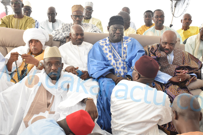 Les images du baptême du fils du président du mouvement « Sa Deug Deug » Cheikh Mbaye, fils du communicateur traditionnel El Hadji Mansour Mbaye