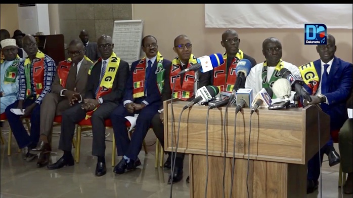 Lettre ouverte de la POSE adressée au Président et aux Membres du Conseil Constitutionnel. Lettre ouverte de la POSE adressée au Président et aux Membres du Conseil Constitutionnel.