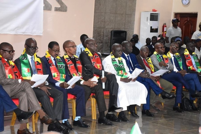 Publication des candidats : L’opposition récuse le Conseil constitutionnel dans sa composition actuelle et engage la responsabilité directe et personnelle de Pape Oumar Sakho.