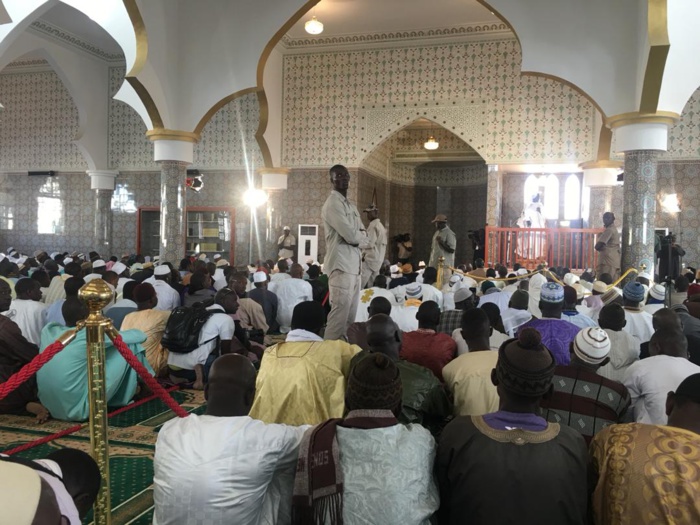 Guédiawaye / Inauguration de la grande mosquée : Macky Sall effectue la prière du vendredi chez "Souleymane Baal"