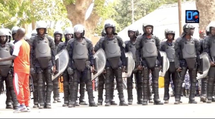 Dernière minute : "Intifada" à l'Université de Dakar Dernière minute : "Intifada" à l'Université de Dakar