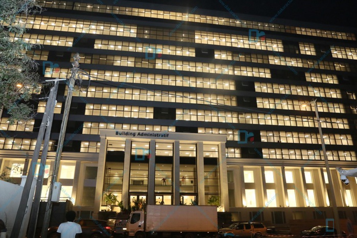 Réhabilitation et équipement : Le building administratif a fait peau neuve Réhabilitation et équipement : Le building administratif a fait peau neuve