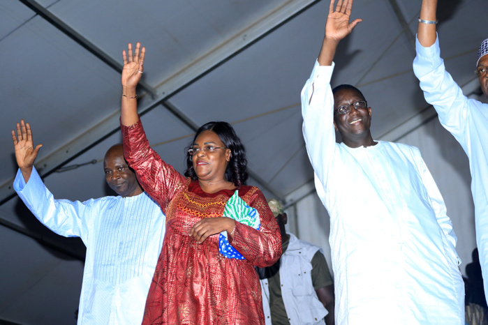 Dix-septième jour de campagne : Amadou Ba et Marieme Faye Sall à Grand Dakar et Fass-Colobane Dix-septième jour de campagne : Amadou Ba et Marieme Faye Sall à Grand Dakar et Fass-Colobane