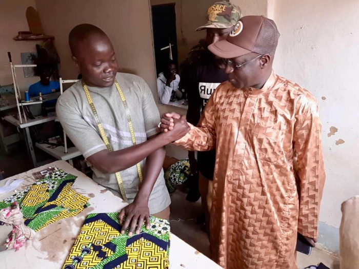 Présidentielle 2019/Mbao : les grands électeurs de petit Mbao derrière Abdou K. Sall pour la victoire au 1er tour de Macky Sall. Présidentielle 2019/Mbao : les grands électeurs de petit Mbao derrière Abdou K. Sall pour la victoire au 1er tour de Macky Sall.