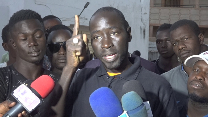 IDY2019 À TOUBA / Les jeunes se félicitent de la victoire de leur candidat et déclarent inéluctable un deuxième tour IDY2019 À TOUBA / Les jeunes se félicitent de la victoire de leur candidat et déclarent inéluctable un deuxième tour