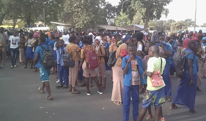 Lycée Ahoune Sané de Bignona. : Les élèves ont décrété 48 heures pour exiger le retour du proviseur, du censeur et du surveillant