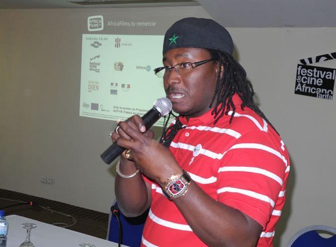 Dj Awadi sort « wakh wakheet »