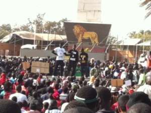 [ AUDIO ] MANIFESTATION DU 23 JUILLET: La réaction de Thiate du mouvement "Y’en a marre" ( SUD FM ) 