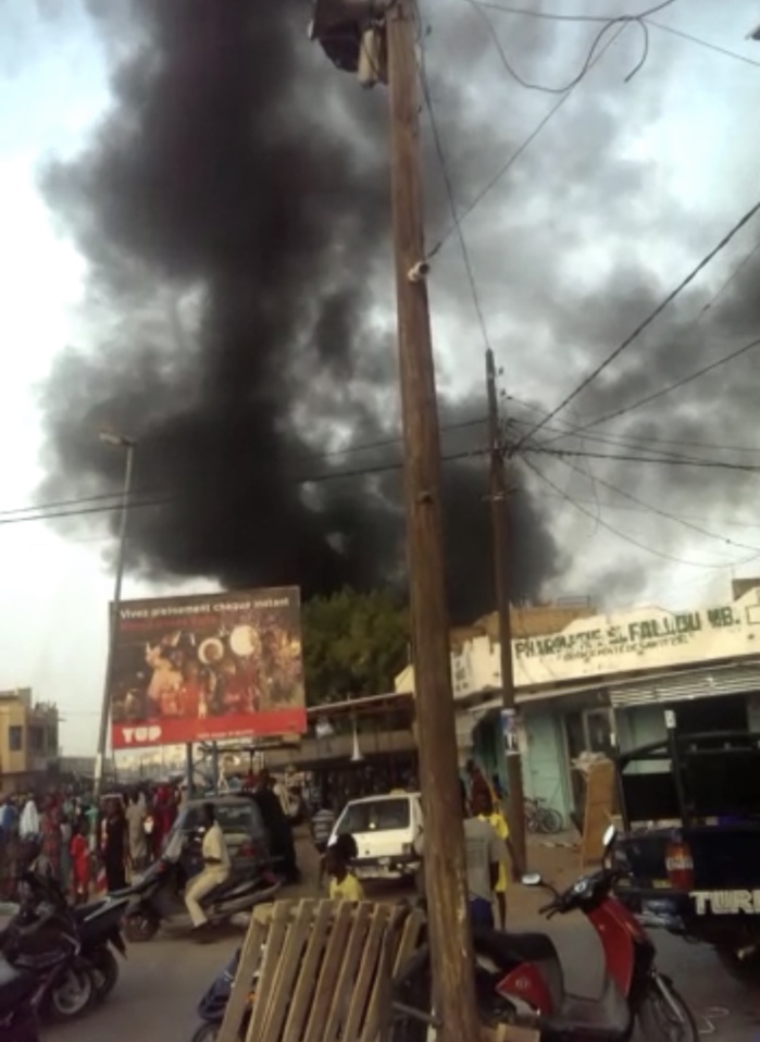 URGENT / TOUBA : Incendie au marché Ocass