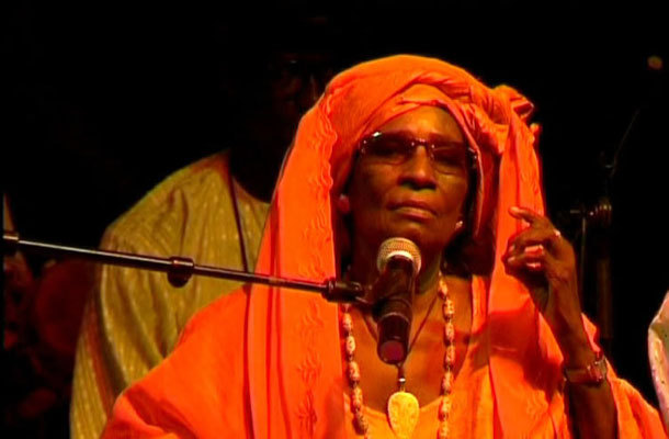 L'ingratitude envers Yandé Codou Sène.