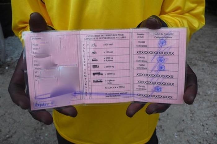 Après le scandale des passeports numérisés, celui des permis de conduire (Par Cheikh Yérim Seck).