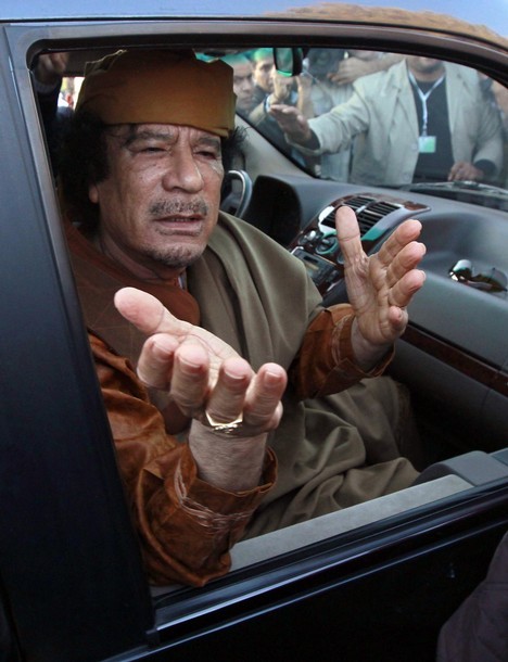 Kadhafi appelle ses partisans à "libérer" les villes