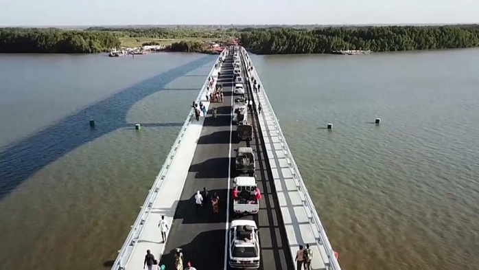 Gambie : Les activités économiques du ferry tournent au ralenti. Gambie : Les activités économiques du ferry tournent au ralenti.
