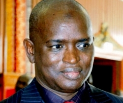 Abdou Latif Coulibaly, journaliste et membre de Benno Alternative 2012 :  « Il y a urgence de se débarrasser le plus vite possible de ce régime. »