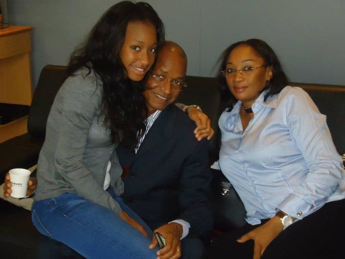 Voici la famille présidentielle de la Guinée si Cellou était élu. 