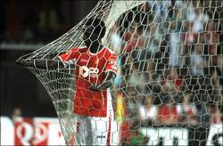 Mbaye Leye : "Le Standard peut se qualifier"