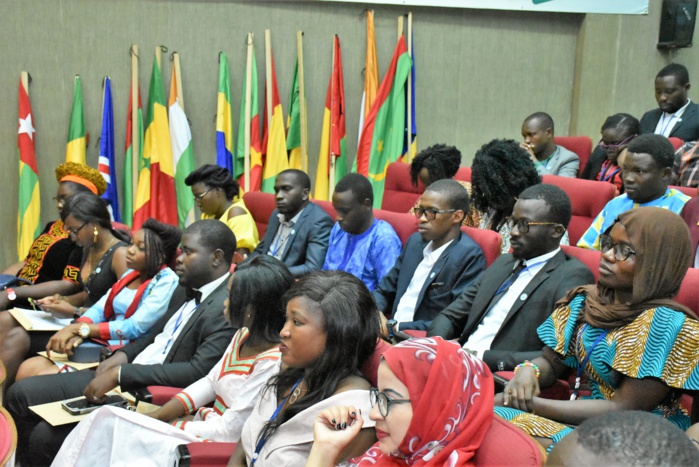 Cérémonie de clôture de la 14e session de formation du CRL Yali Dakar : former de jeunes leaders pour porter tout un continent ! Cérémonie de clôture de la 14e session de formation du CRL Yali Dakar : former de jeunes leaders pour porter tout un continent !