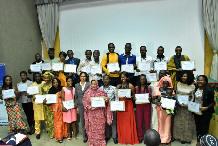 Cérémonie de clôture de la 14e session de formation du CRL Yali Dakar : former de jeunes leaders pour porter tout un continent ! Cérémonie de clôture de la 14e session de formation du CRL Yali Dakar : former de jeunes leaders pour porter tout un continent !