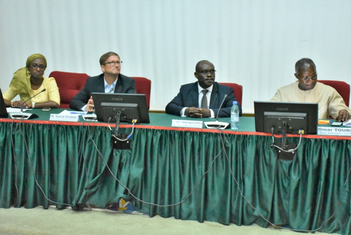 Cérémonie de clôture de la 14e session de formation du CRL Yali Dakar : former de jeunes leaders pour porter tout un continent ! Cérémonie de clôture de la 14e session de formation du CRL Yali Dakar : former de jeunes leaders pour porter tout un continent !