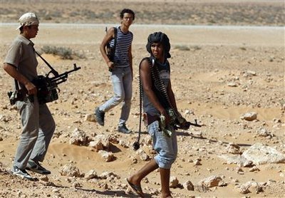 Onze combattants anti-Kadhafi tués dans la bataille de Syrte